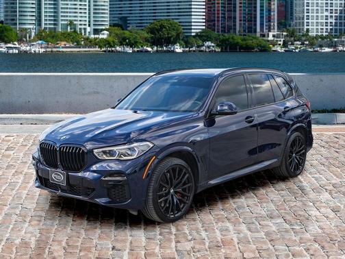 2023 BMW X5 M50i
