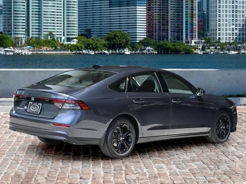 2025 Honda Accord Sport SE 1.5T