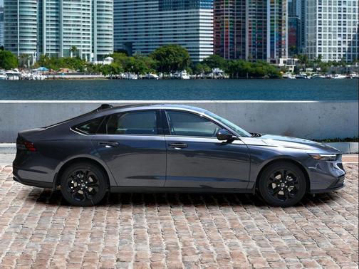 2025 Honda Accord Sport SE 1.5T