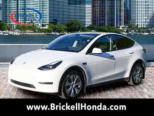 2023 Tesla Model Y Long Range Dual Motor All-Wheel Drive