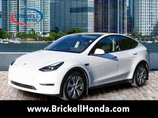 2023 Tesla Model Y Long Range Dual Motor All-Wheel Drive