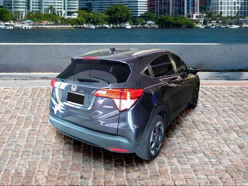2018 Honda HR-V EX-L w/Navigation