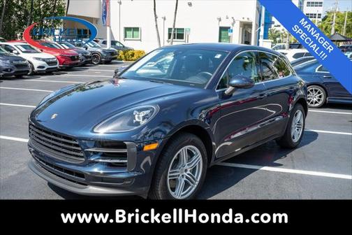 2021 Porsche Macan Base