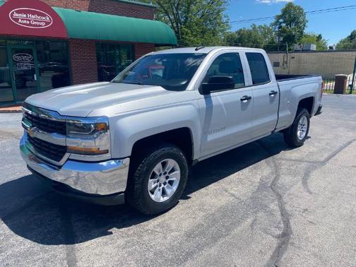 Silver Ice Metallic 2017 Chevrolet Silverado 1500 WT