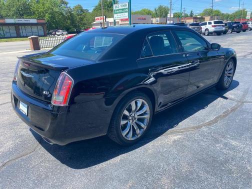 Gloss Black 2014 Chrysler 300 S