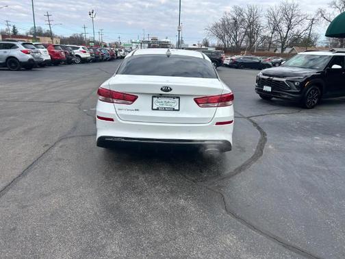 2019 Kia Optima LX