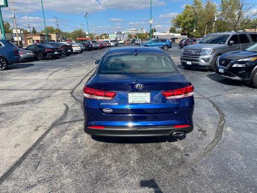 2018 Kia Optima LX
