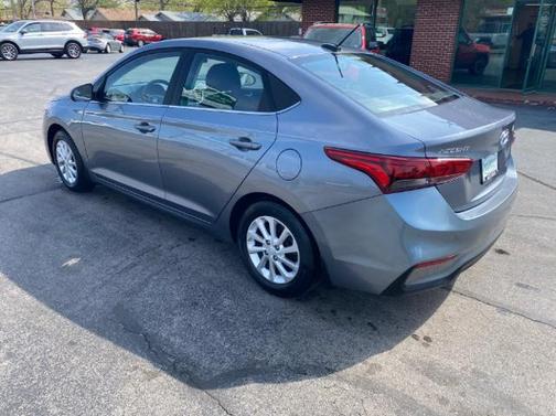 2020 Hyundai Accent SEL