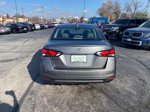 2021 Nissan Versa 1.6 SV