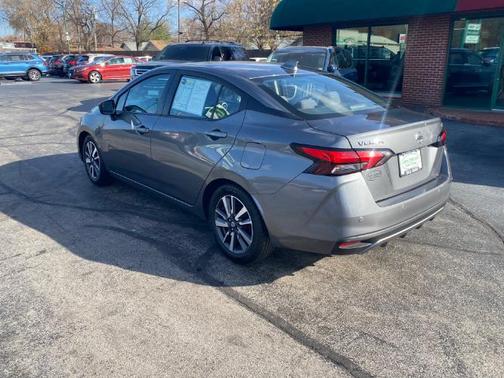 2021 Nissan Versa 1.6 SV