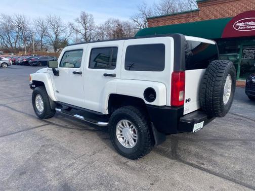 2006 Hummer H3 Base