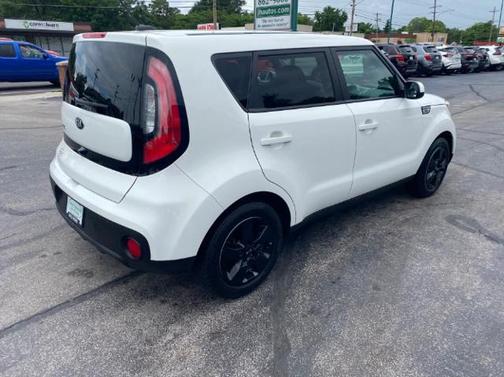 2019 Kia Soul Base