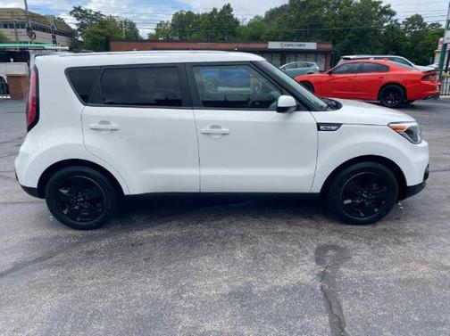2019 Kia Soul Base