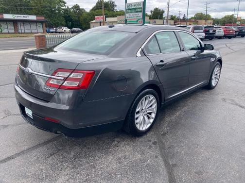 2018 Ford Taurus Limited