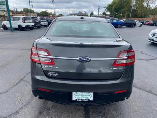 2018 Ford Taurus Limited