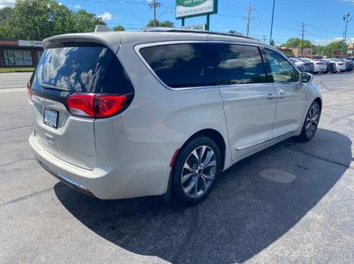 2017 Chrysler Pacifica Limited
