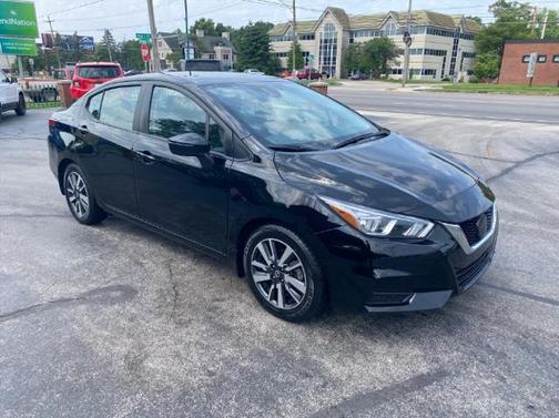 2021 Nissan Versa 1.6 SV