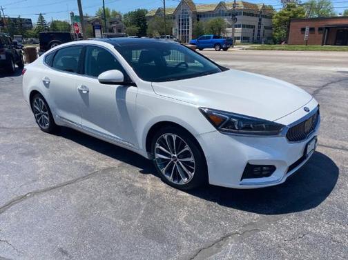 2019 Kia Cadenza Technology
