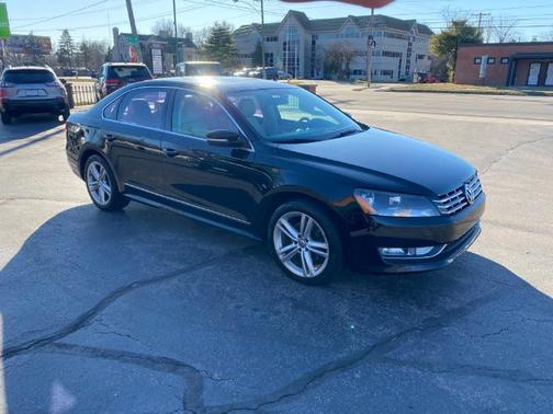 2014 Volkswagen Passat 2.0L TDI DSG SE w/Sunroof