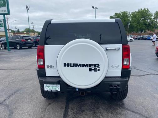 Birch White 2007 Hummer H3 Base