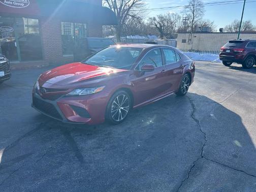 2018 Toyota Camry LE