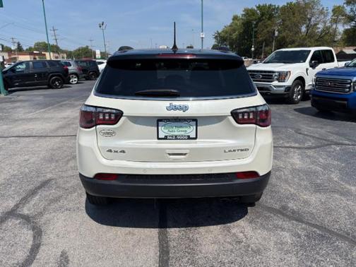 Pearl White Tri-Coat 2018 Jeep Compass Limited
