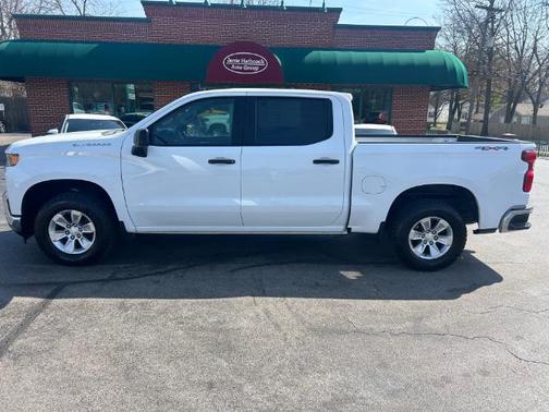 Summit White 2019 Chevrolet Silverado 1500 WT