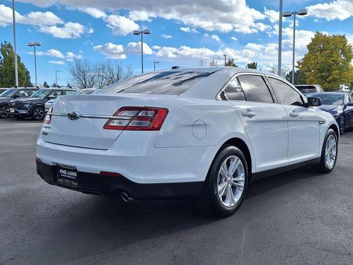 2019 Ford Taurus SE