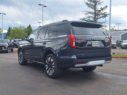 Blue Metallic 2025 Ford Expedition Platinum