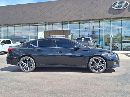 2024 Nissan Altima SR Intelligent AWD