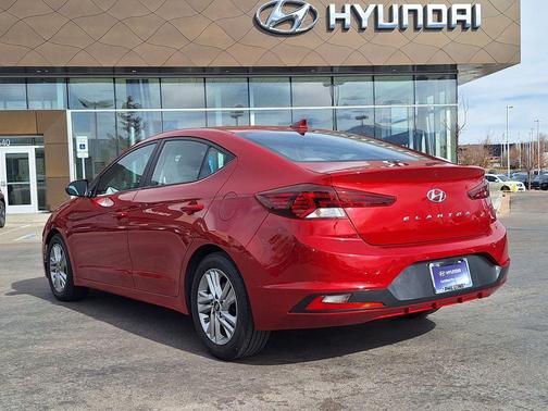 2020 Hyundai ELANTRA SEL
