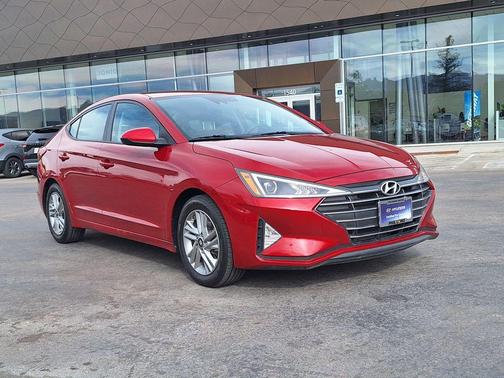 2020 Hyundai ELANTRA SEL