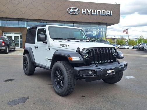 Bright White Clearcoat 2021 Jeep Wrangler Willys