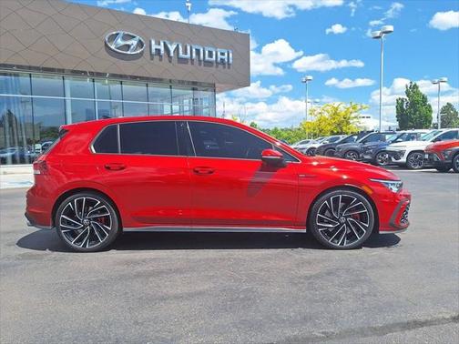 2022 Volkswagen Golf GTI 2.0T S DSG