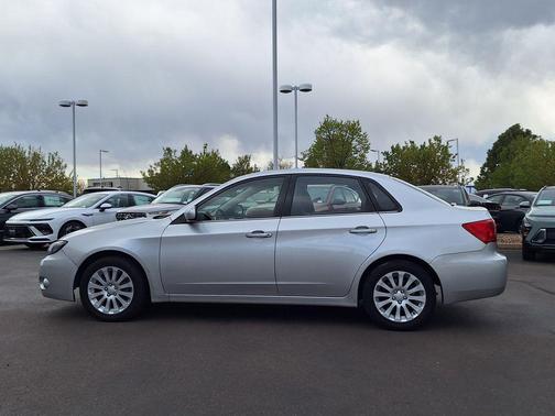 Spark Silver Metallic 2010 Subaru Impreza 2.5 i Premium