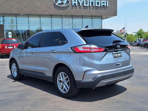 Silver Metallic 2024 Ford Edge SEL