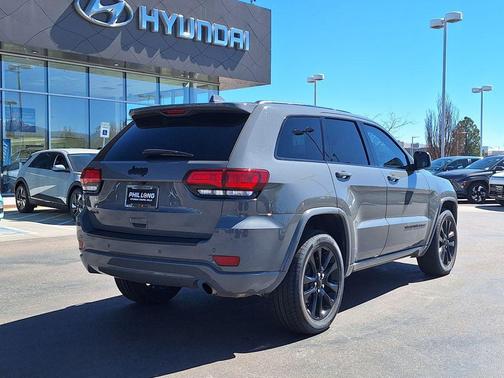 2020 Jeep Grand Cherokee Altitude