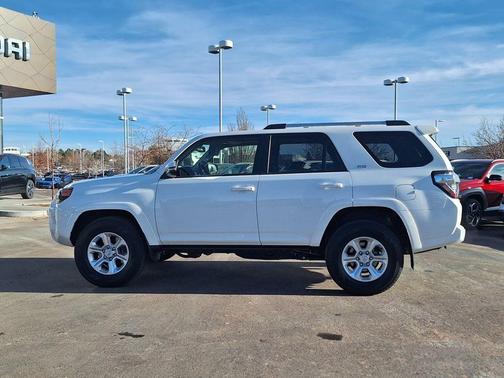 2023 Toyota 4Runner SR5 Premium