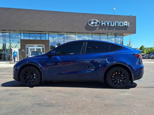 2024 Tesla Model Y Long Range Dual Motor All-Wheel Drive