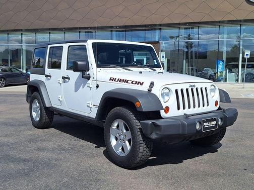 Bright White Clearcoat 2011 Jeep Wrangler Unlimited Rubicon