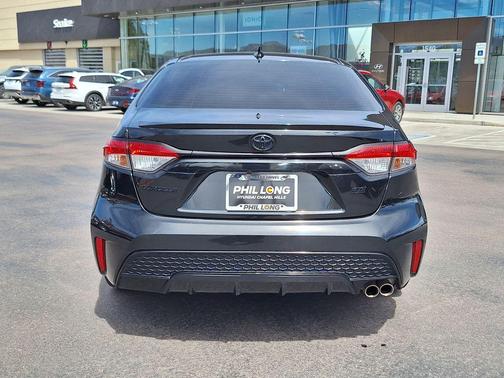 Black Sand Pearl 2022 Toyota Corolla SE