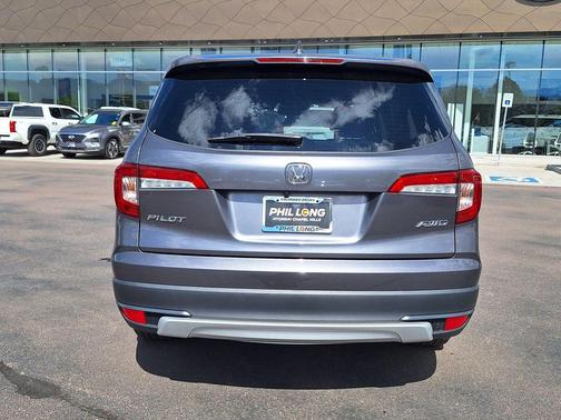 Modern Steel Metallic 2019 Honda Pilot EX-L