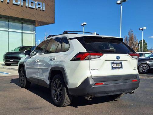 Frost White Pearl 2017 Hyundai Santa Fe Sport 2.0L Turbo Ultimate