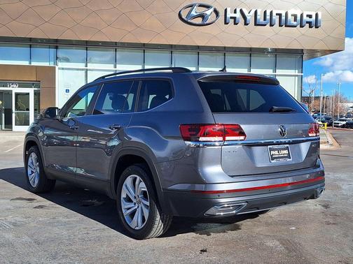 2021 Volkswagen Atlas 3.6L SE w/Technology