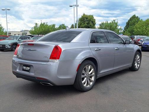 2016 Chrysler 300 S