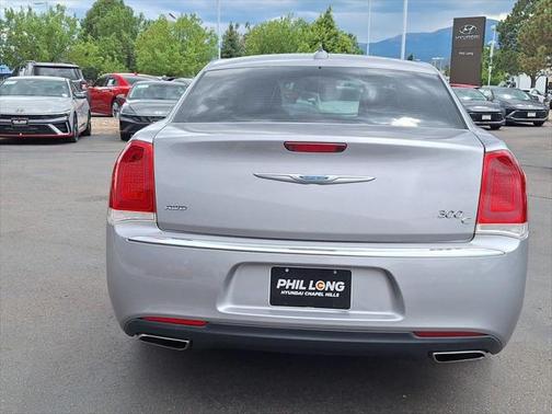 2016 Chrysler 300 S