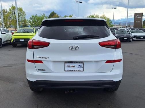 2021 Hyundai TUCSON SE