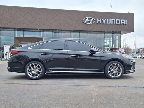 2018 Hyundai SONATA Limited 2.0T