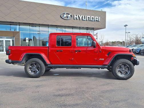 2021 Jeep Gladiator Overland