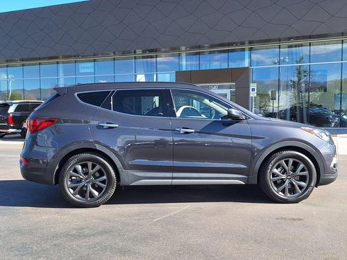 2018 Hyundai Santa Fe Sport 2.0L Turbo Ultimate